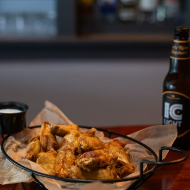 6 Wings.